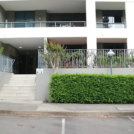 Cozy Minimalist 1 Bedroom Apt Near Hornsby Mall & Trains Waitara Exterior photo