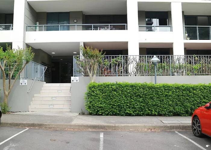Cozy Minimalist 1 Bedroom Apt Near Hornsby Mall & Trains